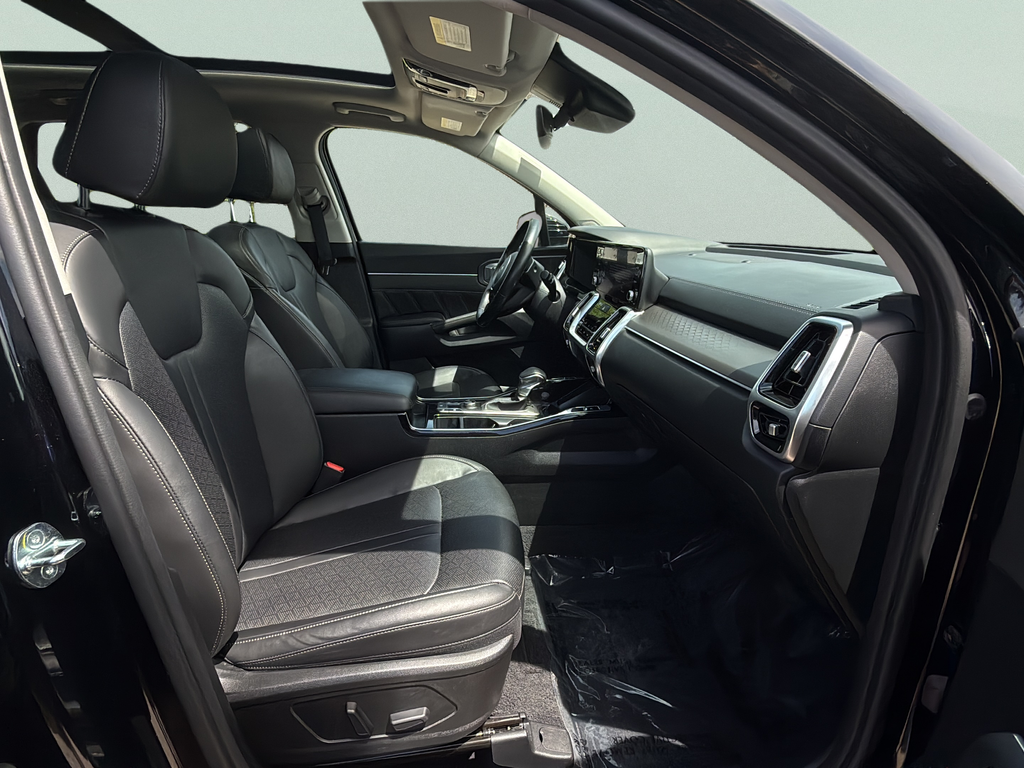 Used 2023 Ebony Black Kia SX image 16