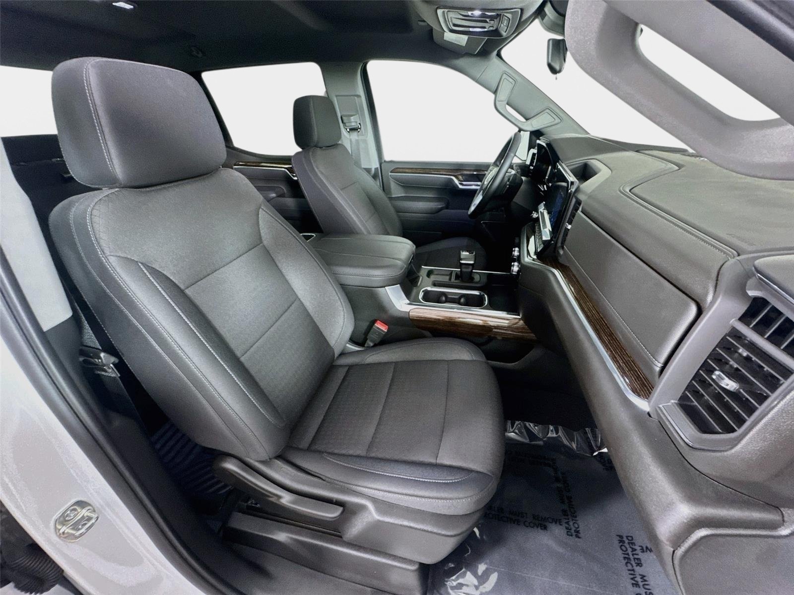 Used 2026 Summit White GMC Elevation image 27