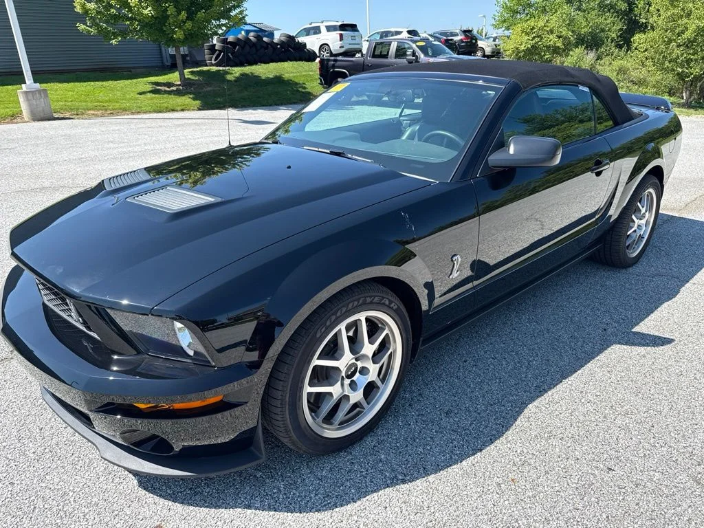 Used 2007 Black Ford Shelby GT500 image 4