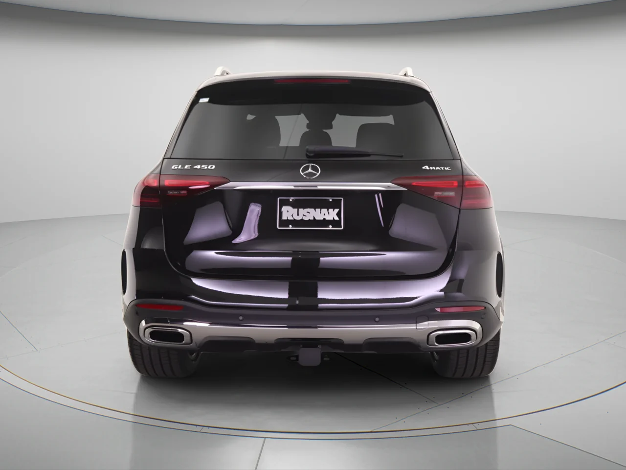 New 2026 Obsidian Black Metallic Mercedes-Benz 450 4MATIC® image 3