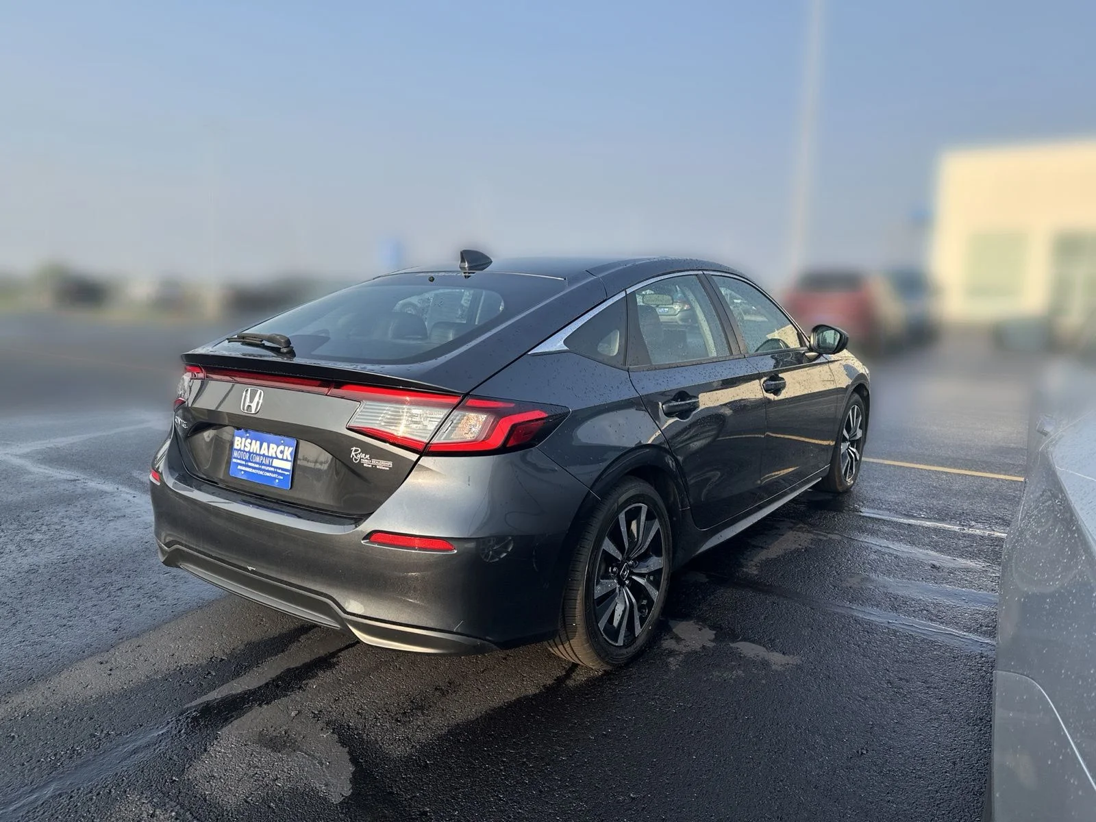Used 2022 Gray Honda EX-L image 3