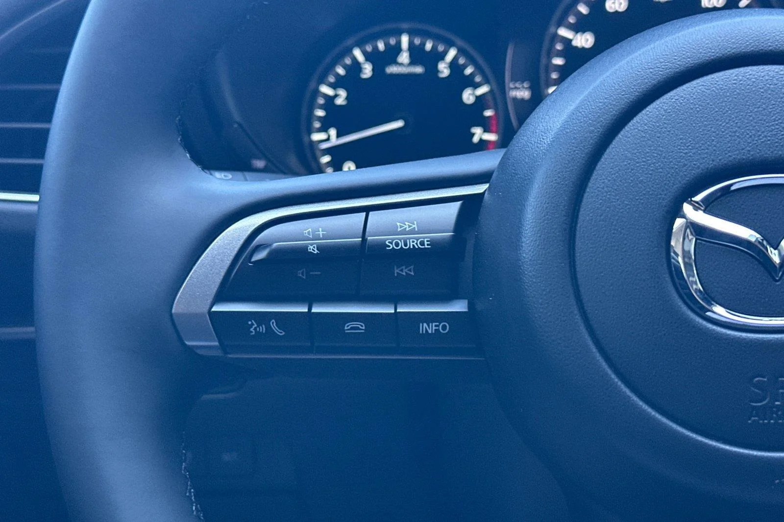 New 2026 Jet Black Mica Mazda 2.5 S Preferred image 25