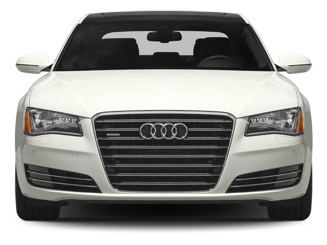 Used 2014  Audi 4.0T image 4