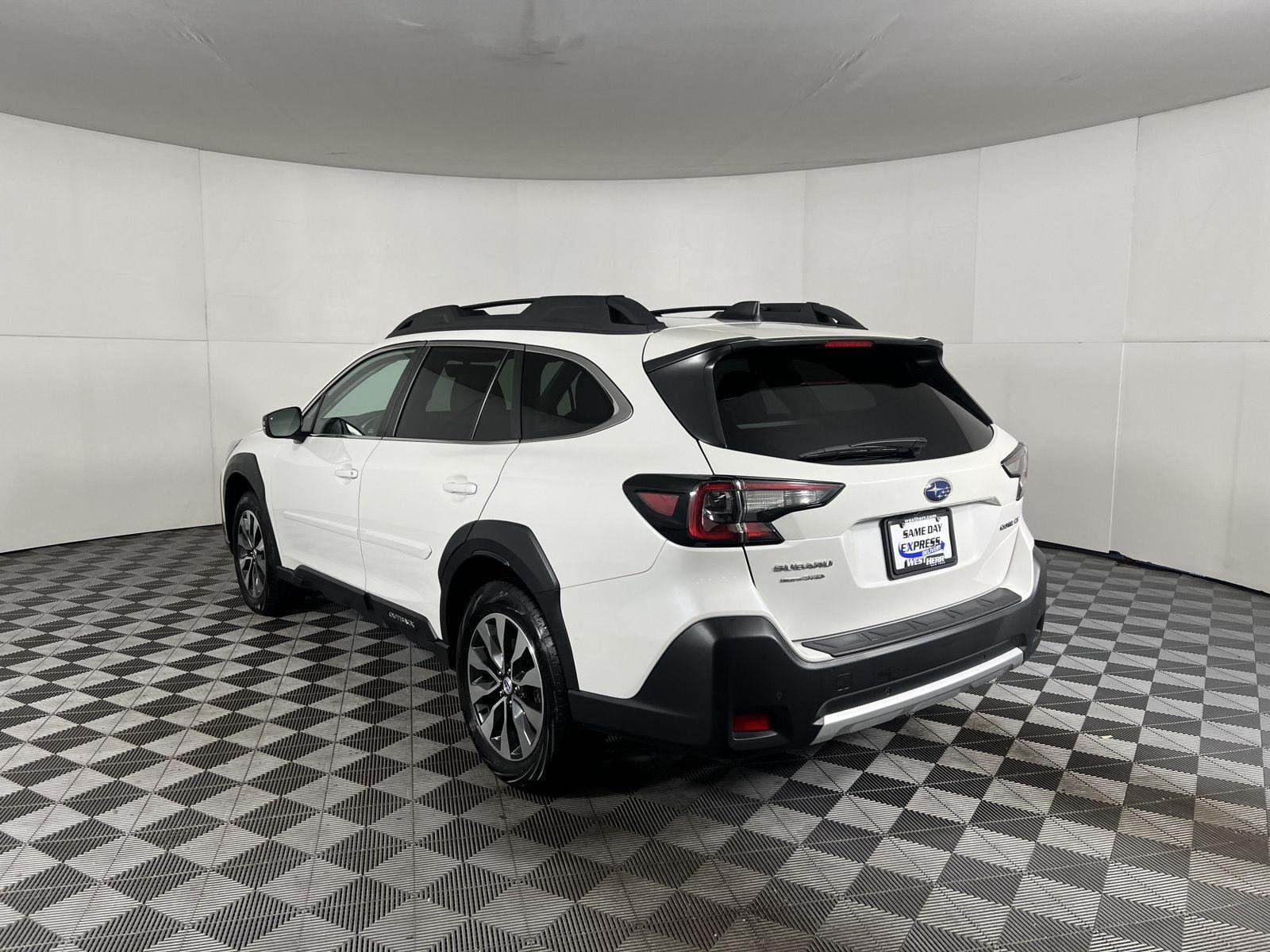 Used 2024 Crystal White Pearl Subaru Limited image 7