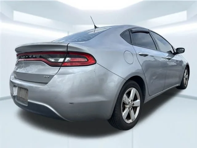 Used 2015 Silver Dodge SXT image 6