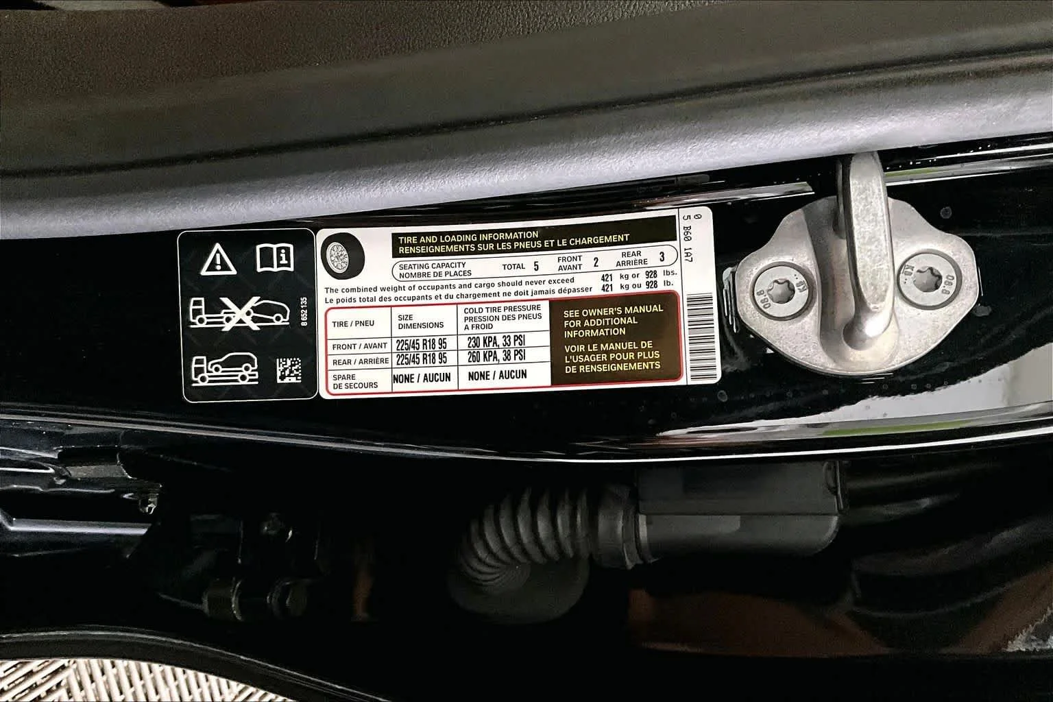 Used 2025 Black Sapphire Metallic BMW 330i xDrive image 32