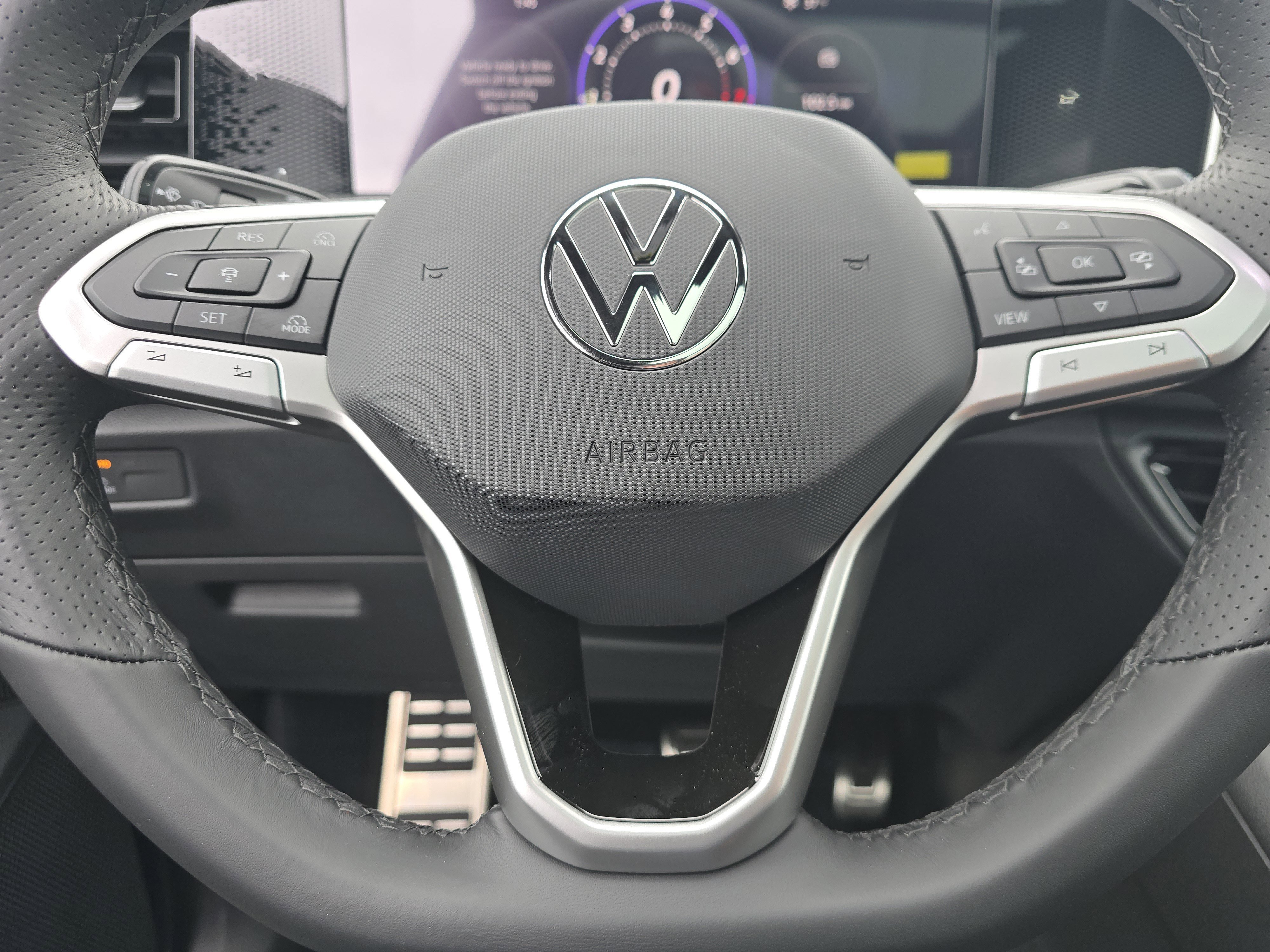 New 2026 Deep Black Pearl Volkswagen SE R-Line Black image 22