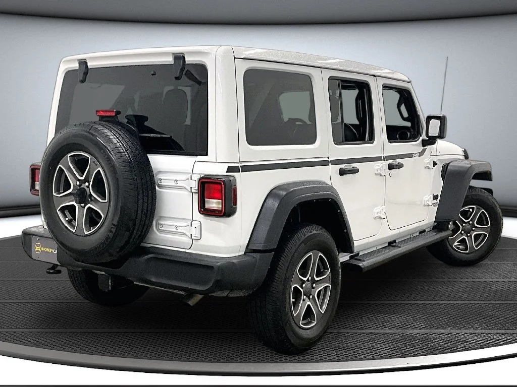 Used 2021 White Jeep Unlimited Sport S image 6