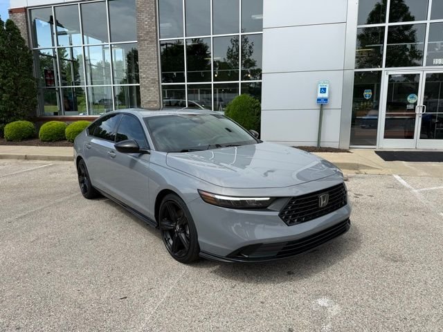 Used 2024 Gray Honda Sport-L image 9
