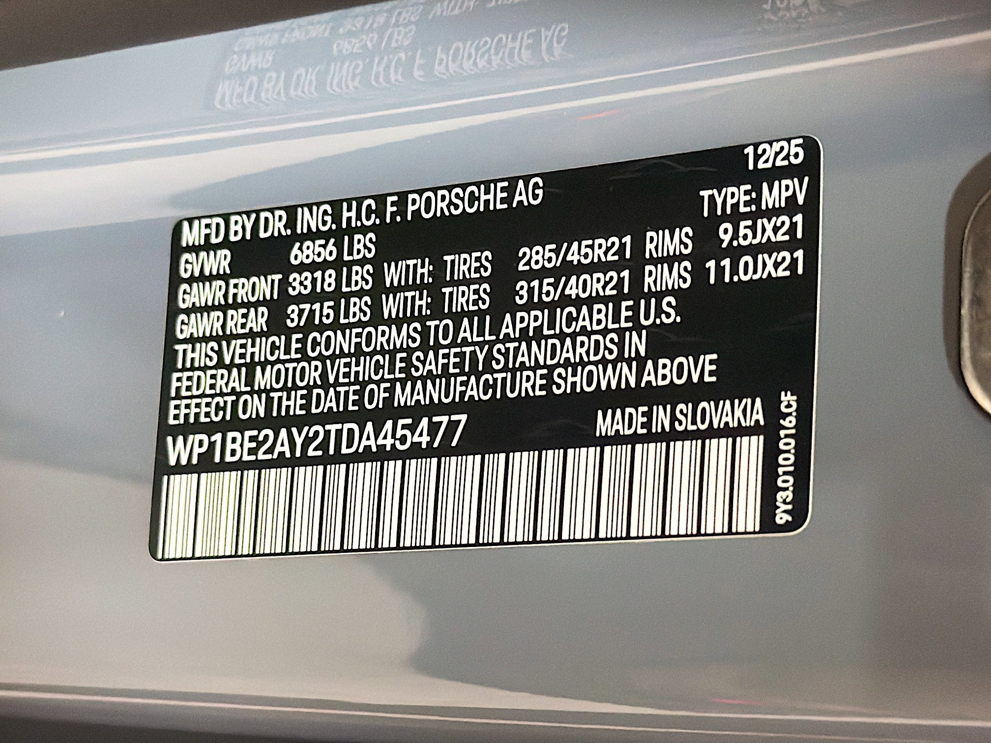 New 2026 Arctic Grey Porsche E-Hybrid image 41
