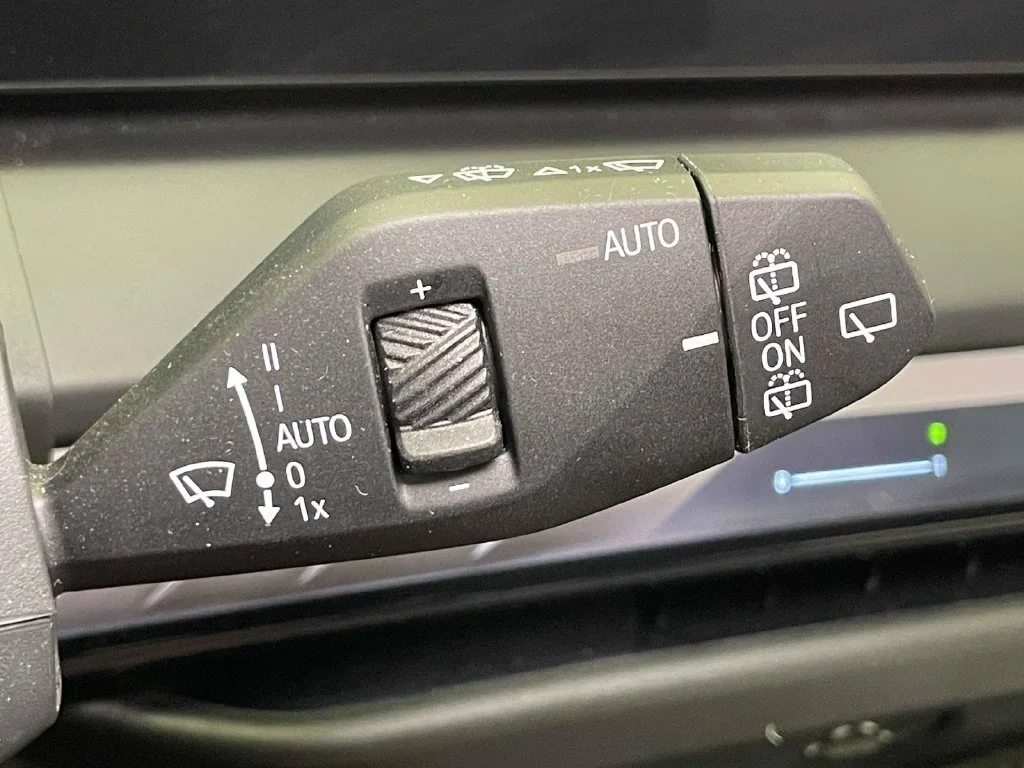 2026 BMW X3 30 - Photo 35