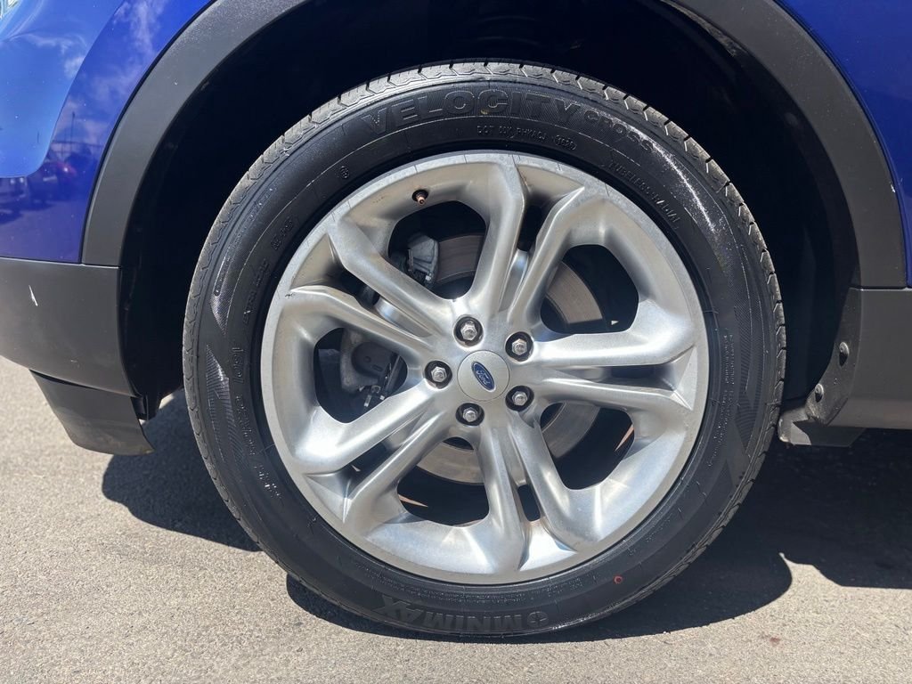 Used 2014 Blue Metallic Ford Limited image 34
