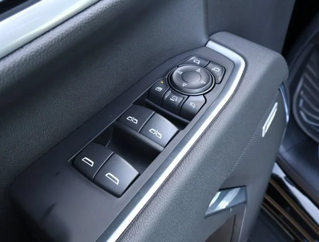 2026 Chevrolet Silverado 2500 HD LTZ - Photo 7