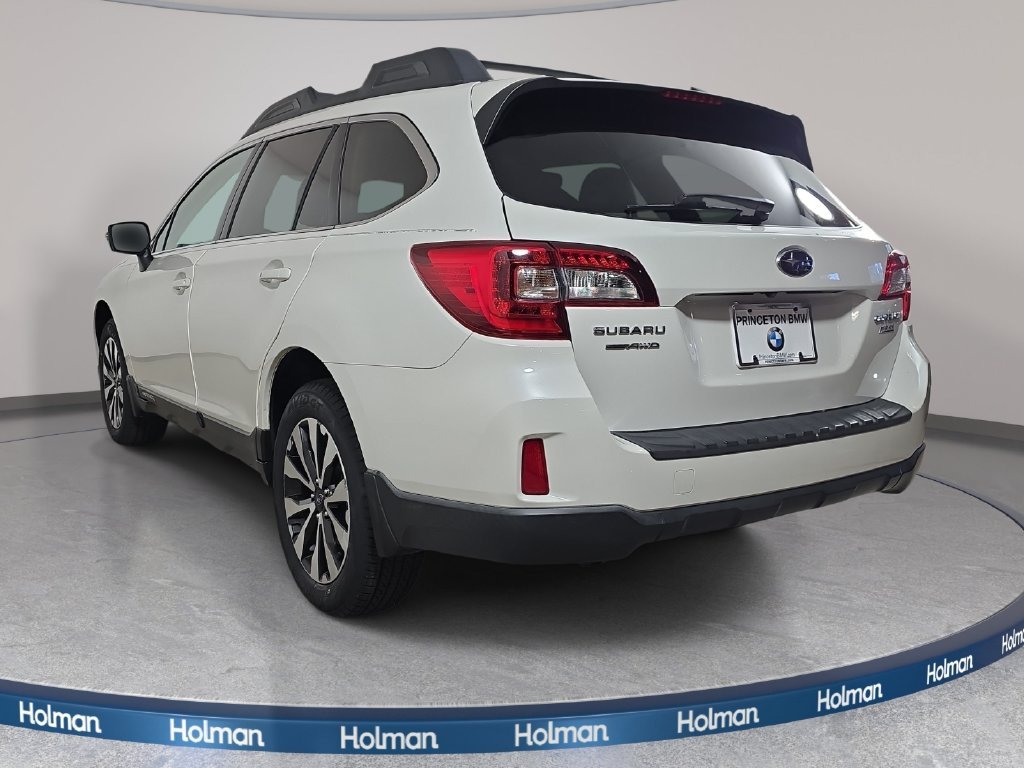 Used 2015 Crystal White Pearl Subaru 2.5i image 8