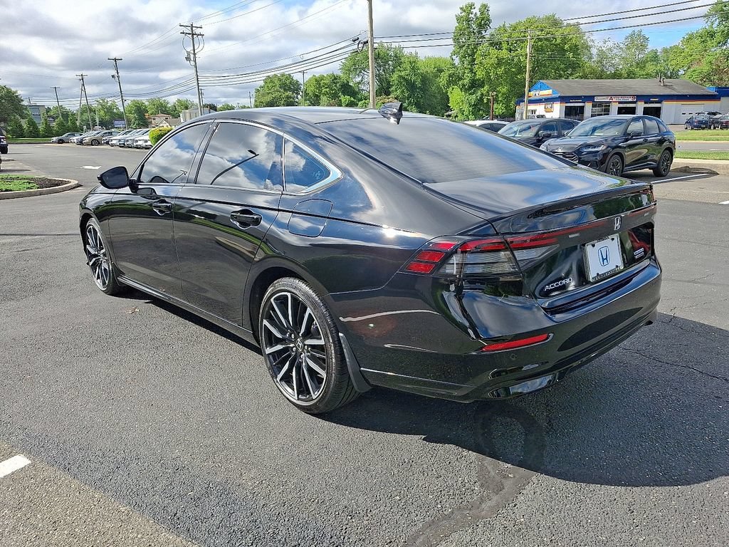 Certified Used 2023 Crystal Black Pearl Honda HYBRID TRG image 38