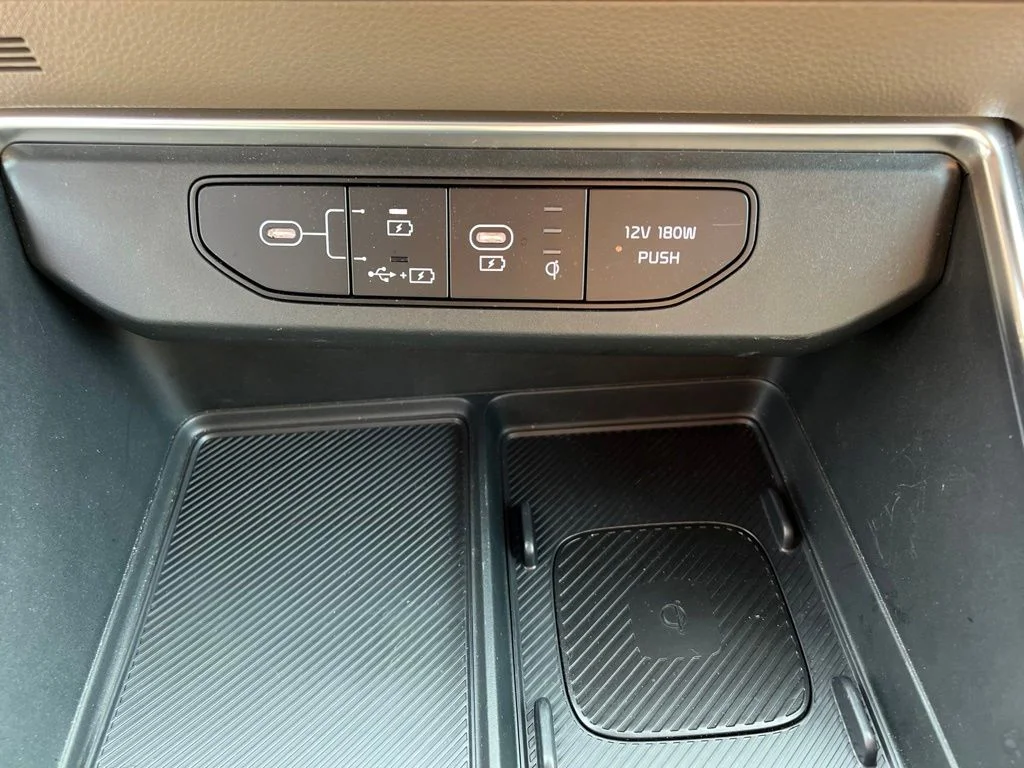 Used 2026 White Kia EX image 20