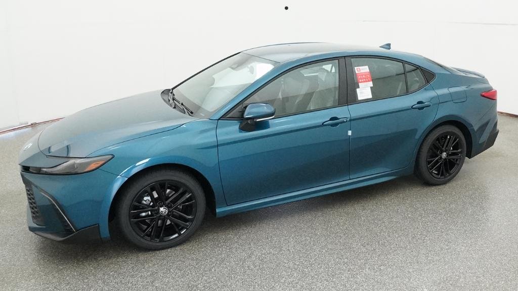 New 2026 Ocean Gem Toyota SE image 22