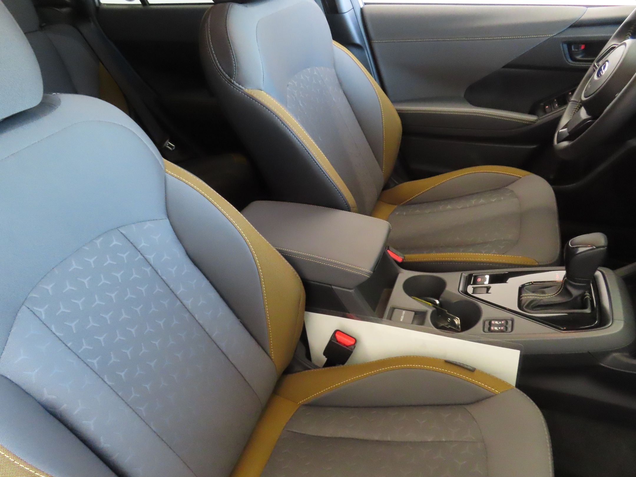Used 2025 Silver Subaru Sport image 26
