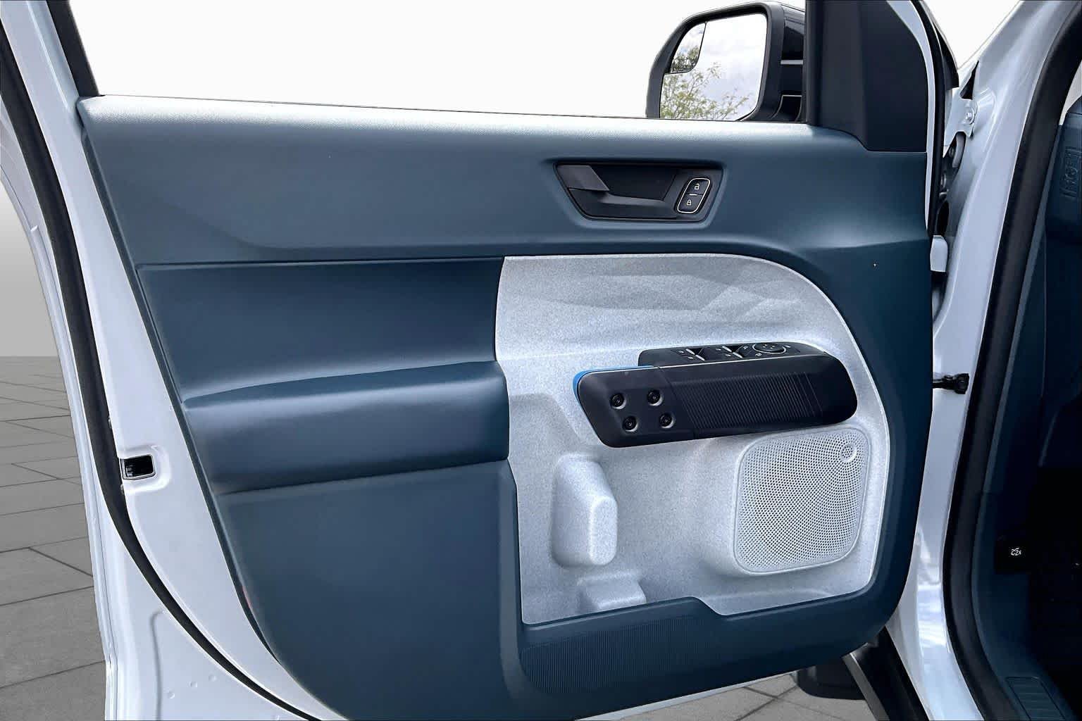 Used 2026 Space White Ford XLT image 19