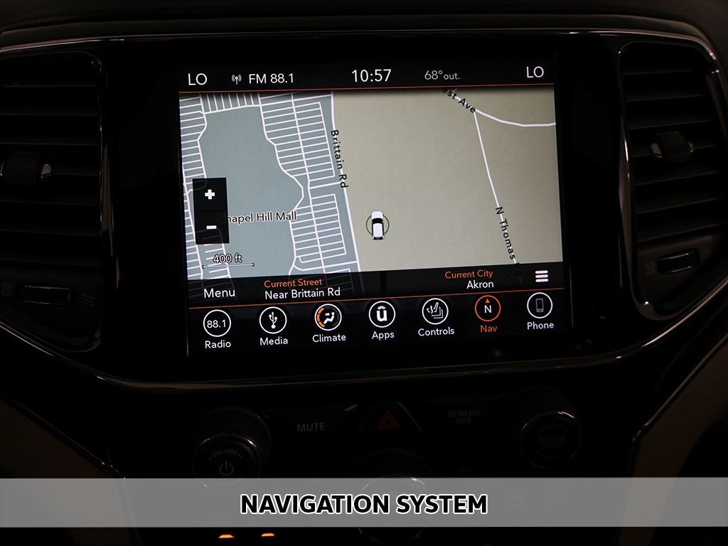 Used 2019 White Jeep Limited image 3