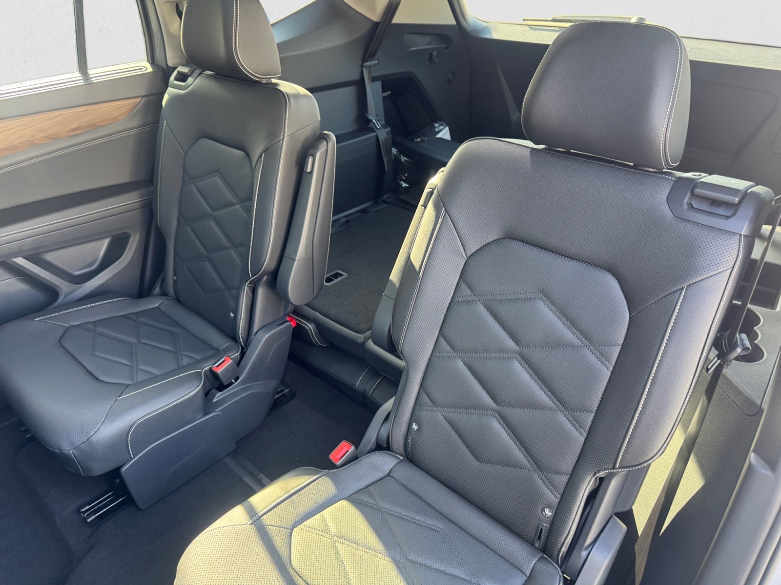 2026 Volkswagen Atlas SE w/Tech - Photo 13