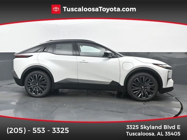 New 2026 Wind Chill Pearl/Black Toyota XSE image 1