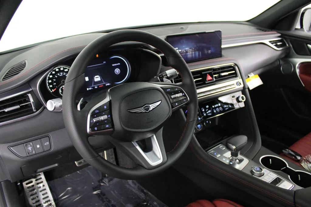 Used 2026 White Genesis 3.3T Sport Prestige image 16