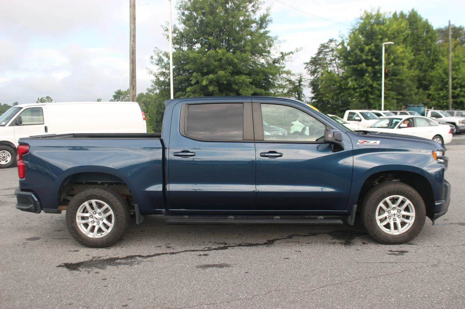 Used 2021 NORTHSKY BLUE METALLIC Chevrolet RST image 8