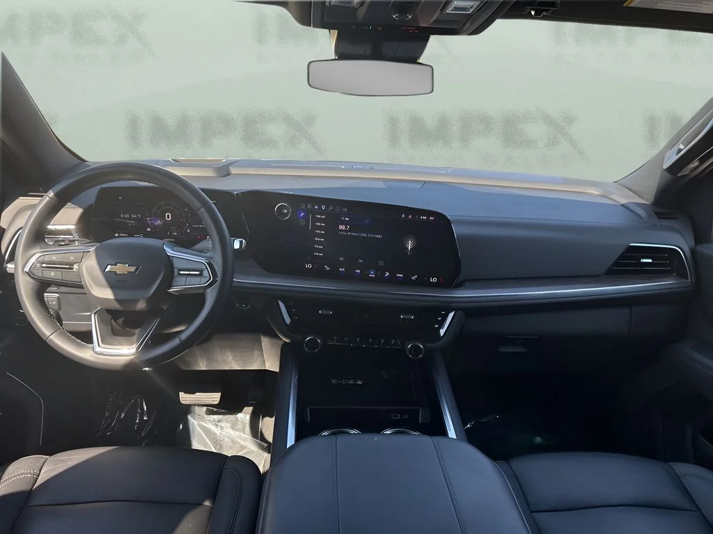 Used 2025 Gray Chevrolet LT image 14