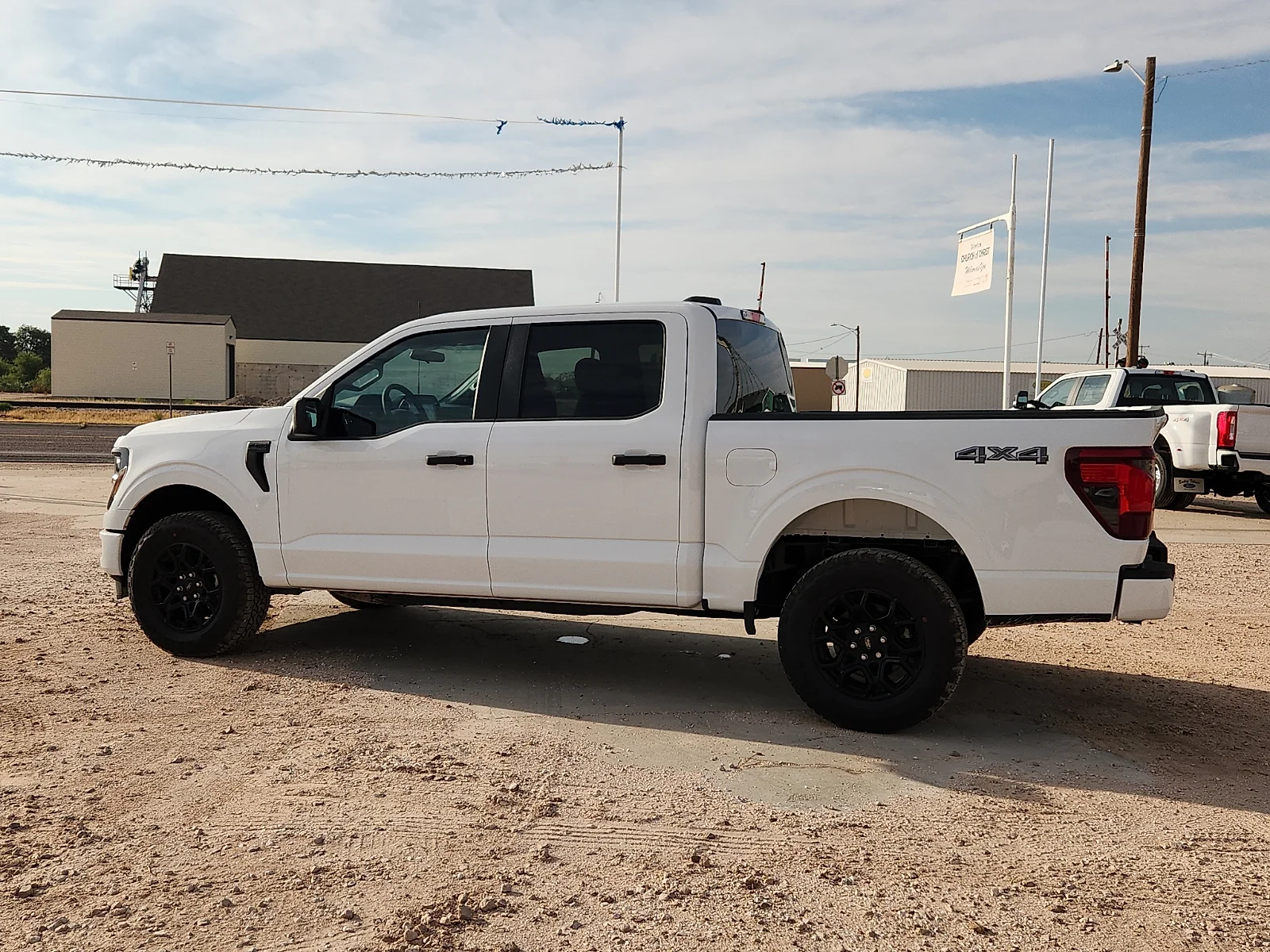 New 2026 Oxford White Ford STX image 4