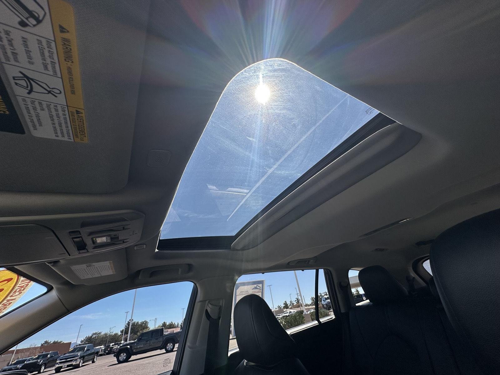 2023 Toyota Highlander XLE - Photo 30