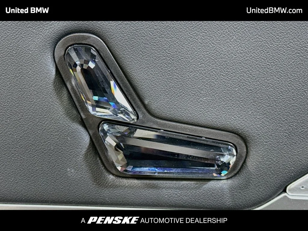 Certified Used 2023 Black Sapphire Metallic BMW 760i xDrive image 4