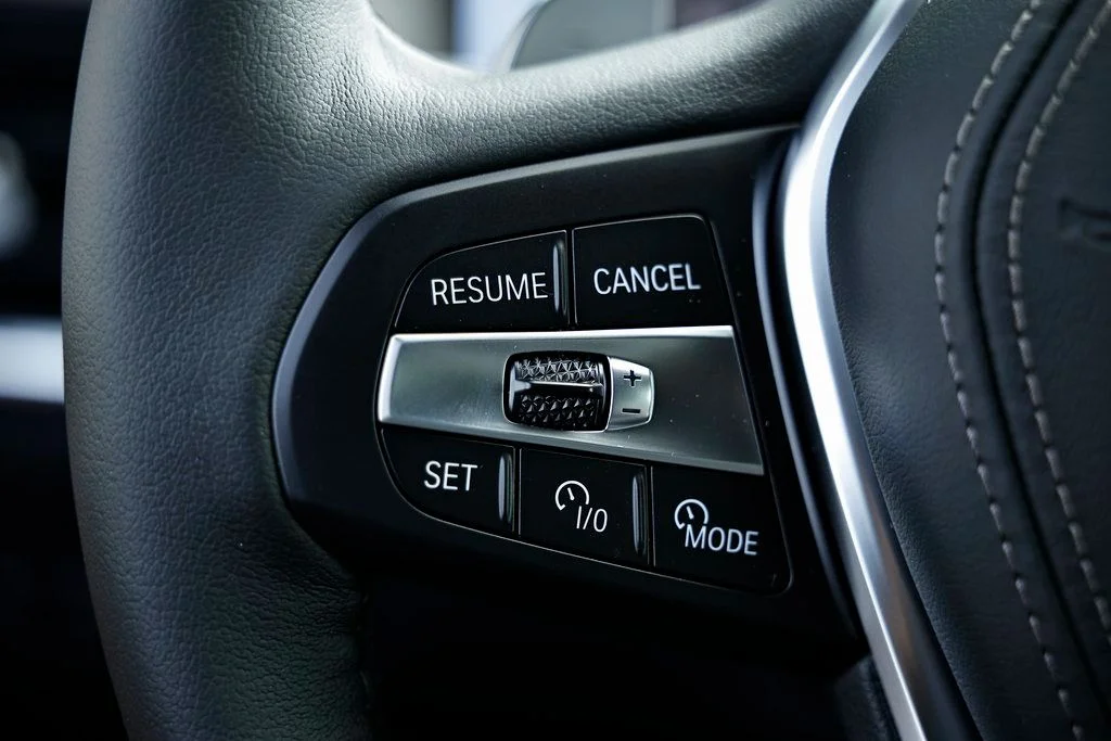 New 2026 Skyscraper Grey Metallic BMW xDrive40i image 34