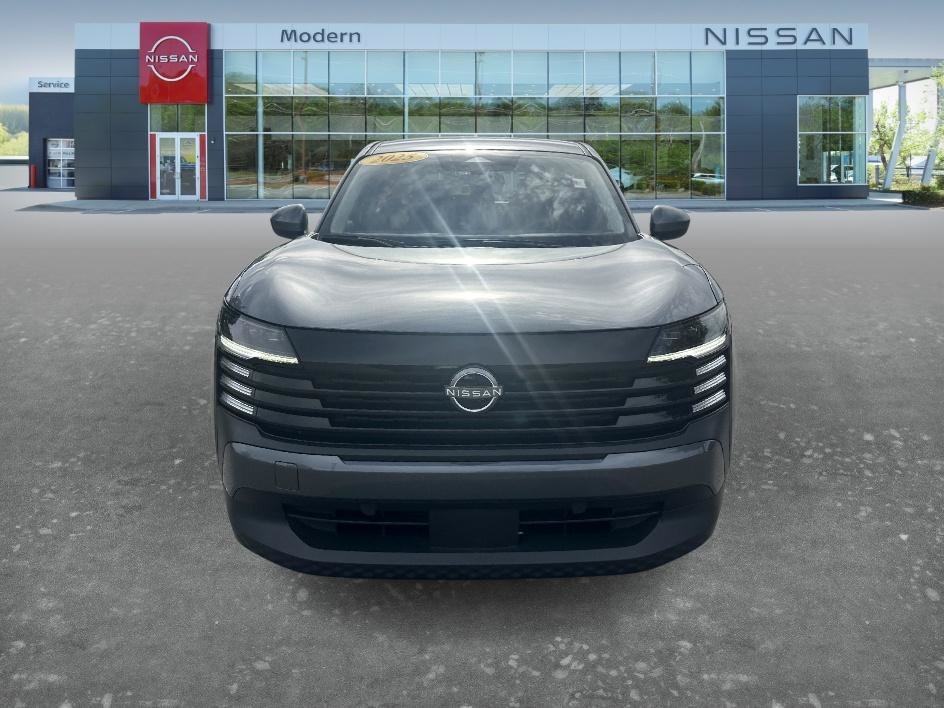 Certified Used 2025 Gun Metallic Nissan SV image 2