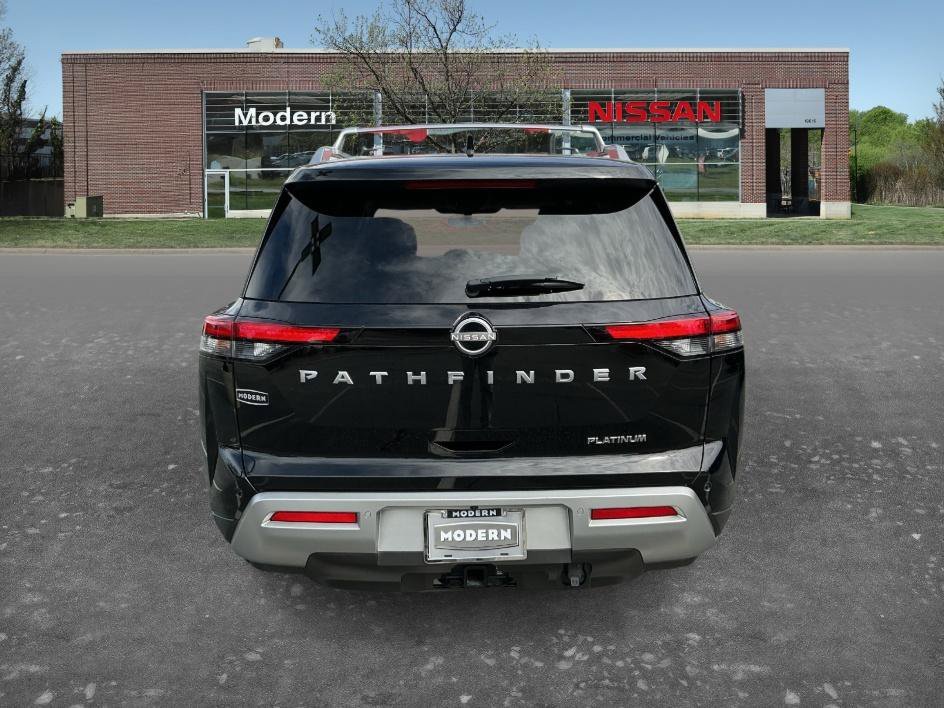 Used 2024 Super Black Nissan Platinum image 3