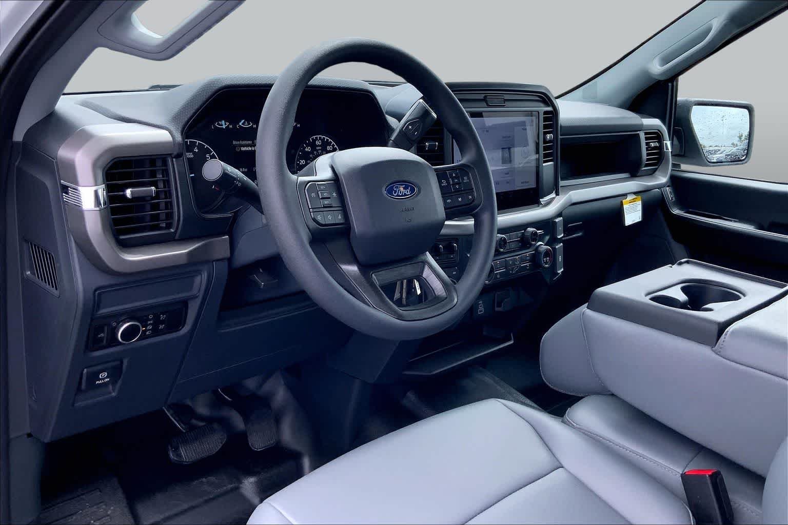 New 2026 Oxford White Ford XL image 6