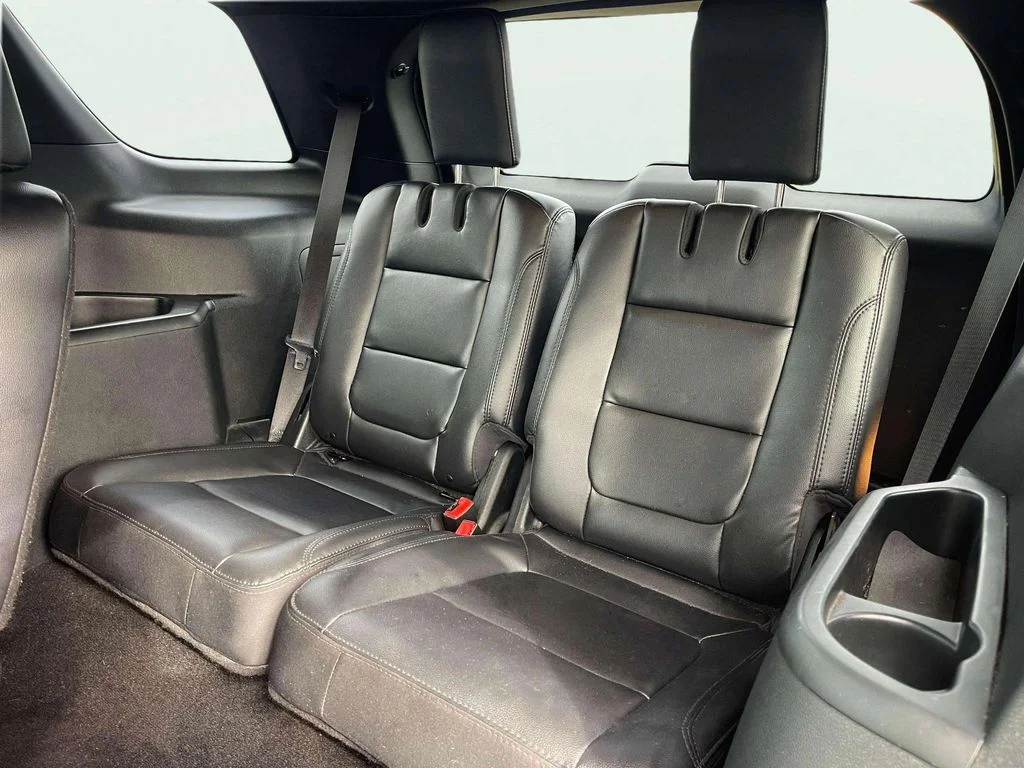 Used 2019 Agate Black Metallic Ford XLT image 29