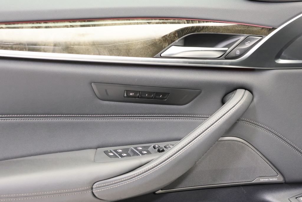 2023 BMW 5 Series 540i - Photo 27