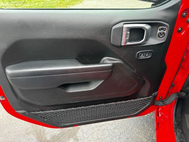 Used 2024 Red Jeep Sport S image 20