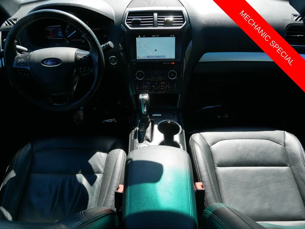 Used 2017 Blue Ford XLT image 12