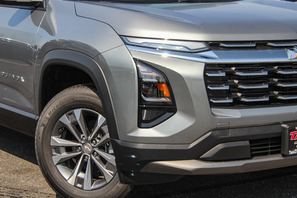2027 Chevrolet Equinox LT - Photo 3