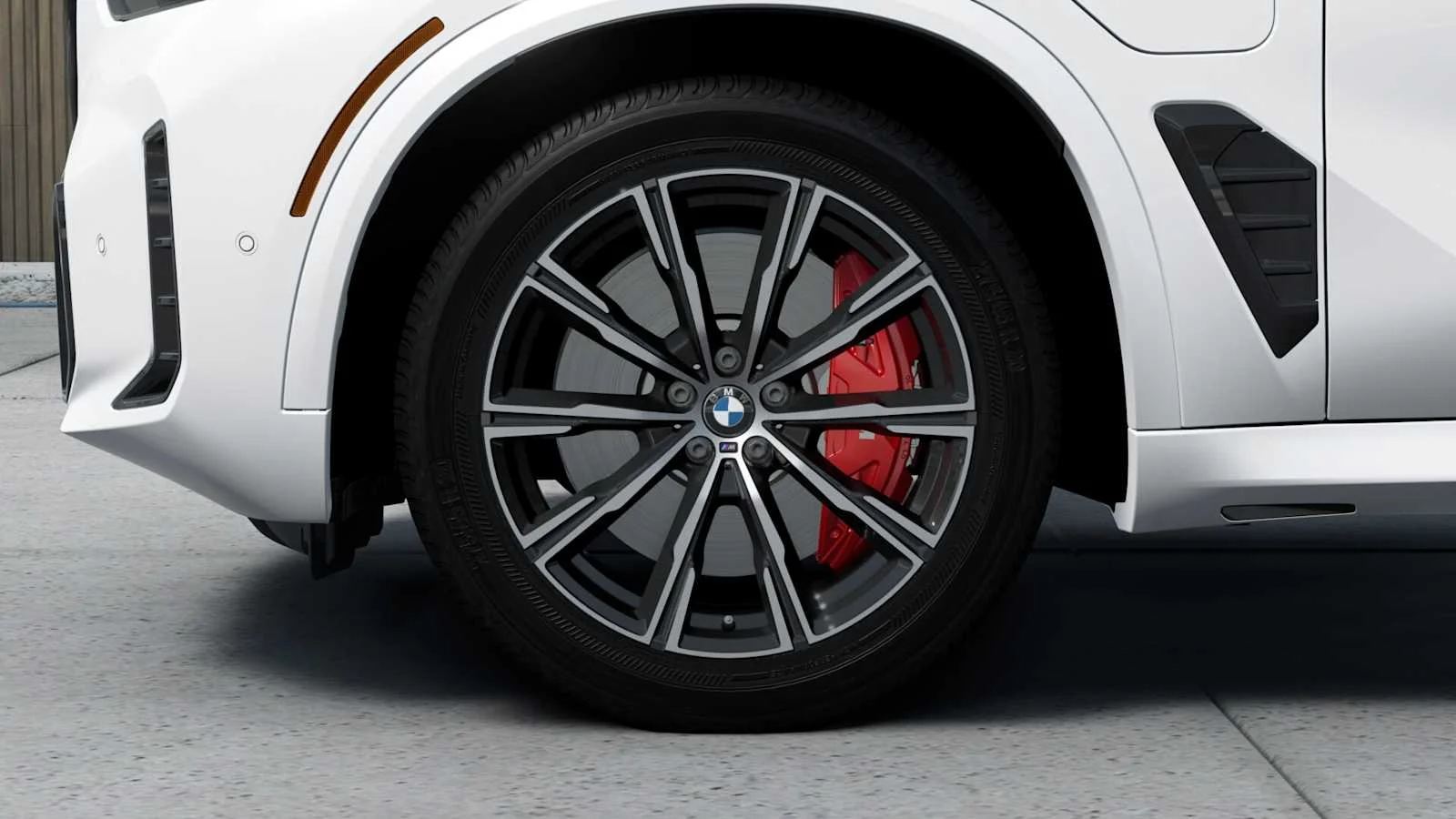 New 2026 Mineral White Metallic BMW xDrive50e image 7