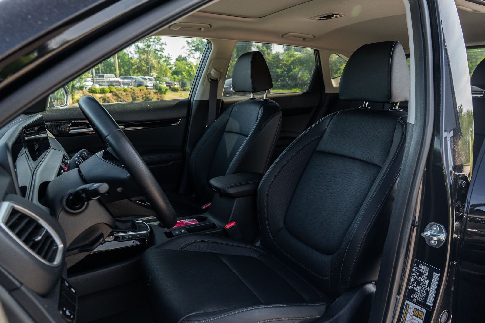 Used 2026 Black Kia SX image 19