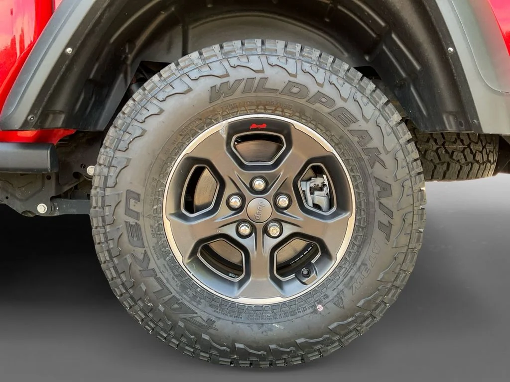 Used 2023 Red Jeep Rubicon image 8