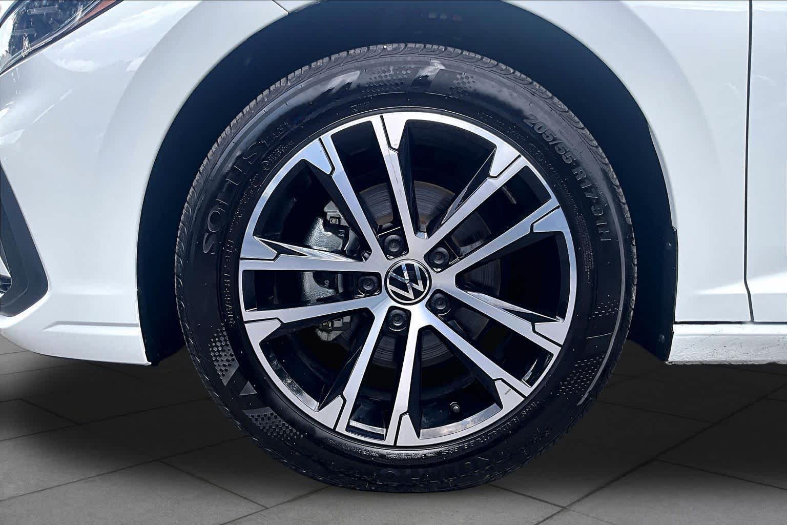 Certified Used 2025 Pure White Volkswagen Sport image 10