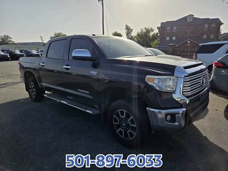 Used 2015 Attitude Black Metallic TOYOTA LIMITED image 2