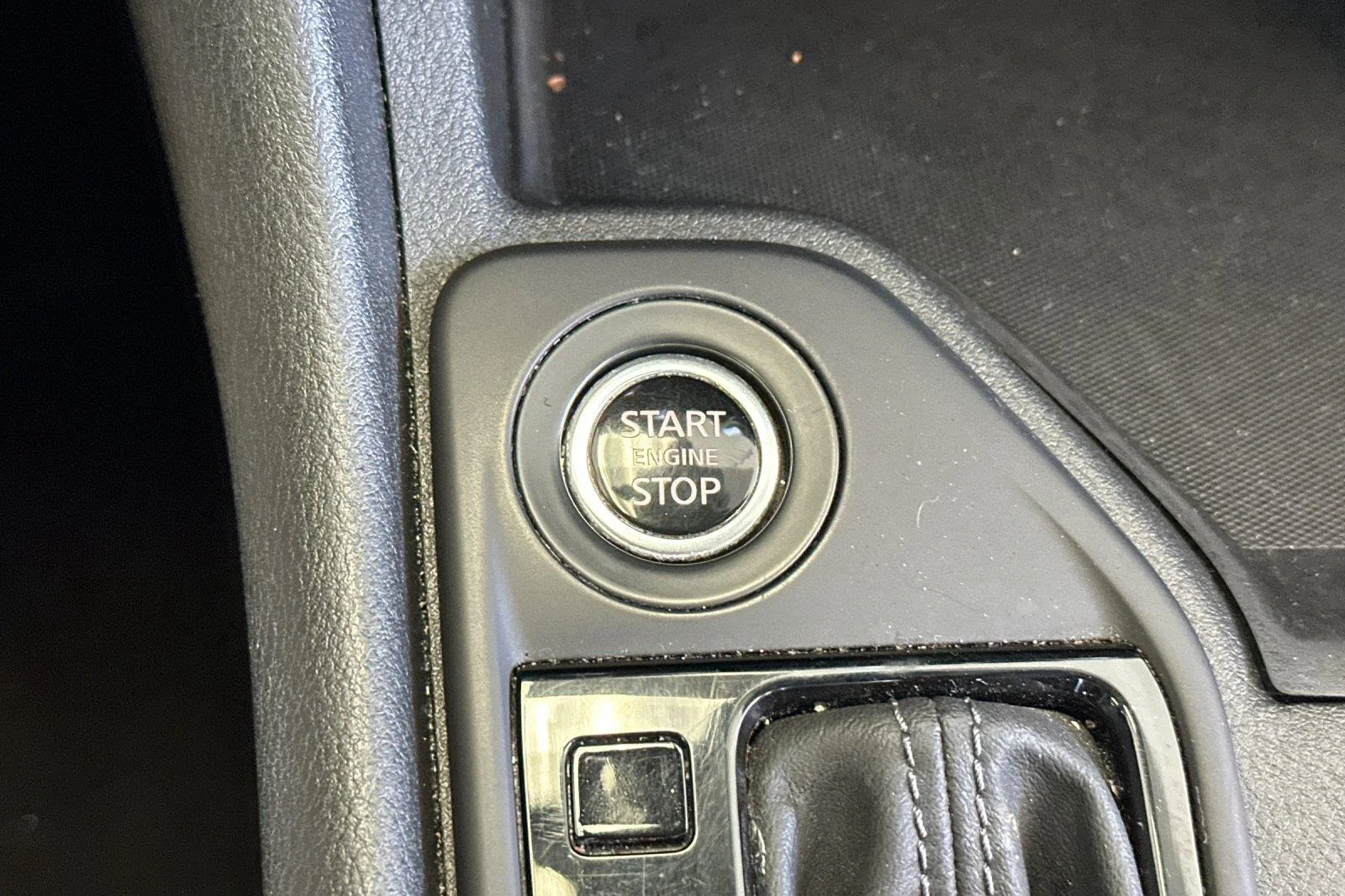 Certified Used 2024 Gun Metallic Nissan S image 21