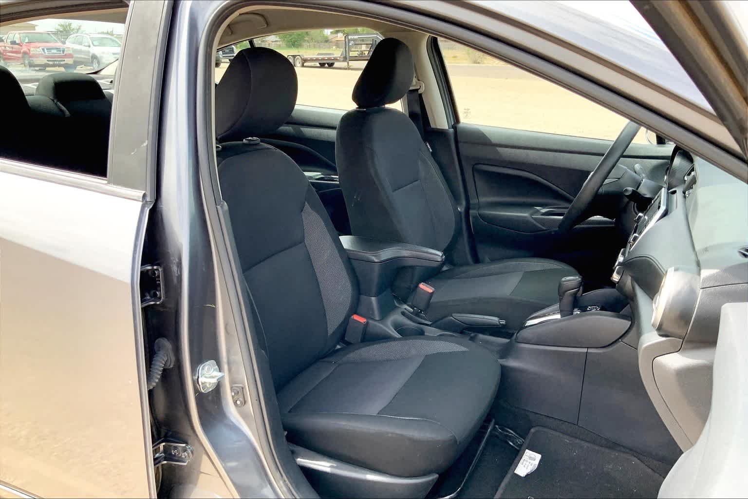 Used 2020 Gun Metallic Nissan S image 8