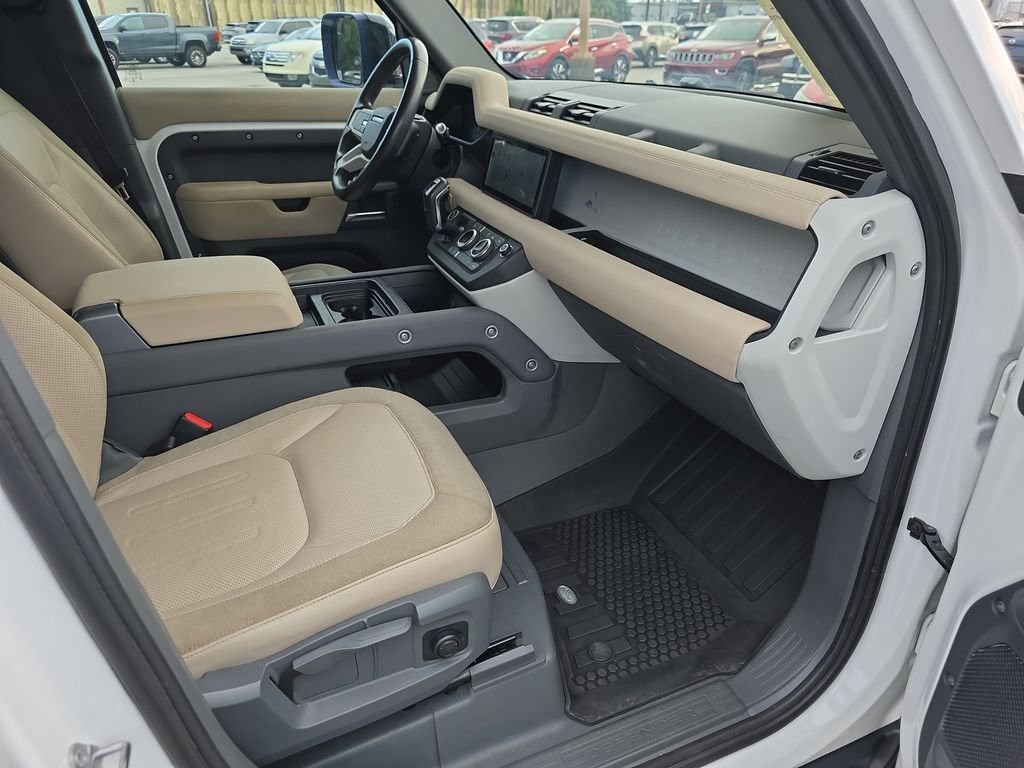 Used 2020 Fuji White Land Rover S image 33