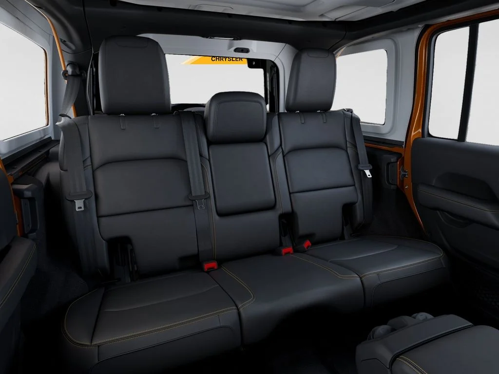 New 2026 Goldilocks Exterior Paint Jeep Sahara image 15